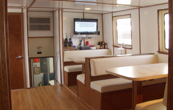 due south main cabin